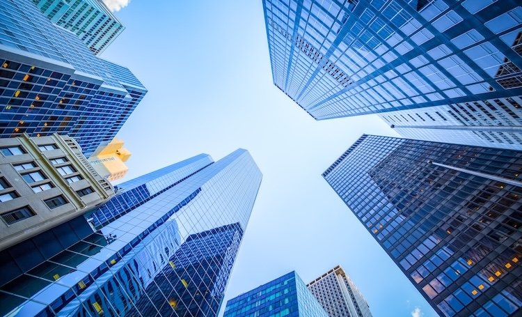 Up view in financial district, Manhattan, New York